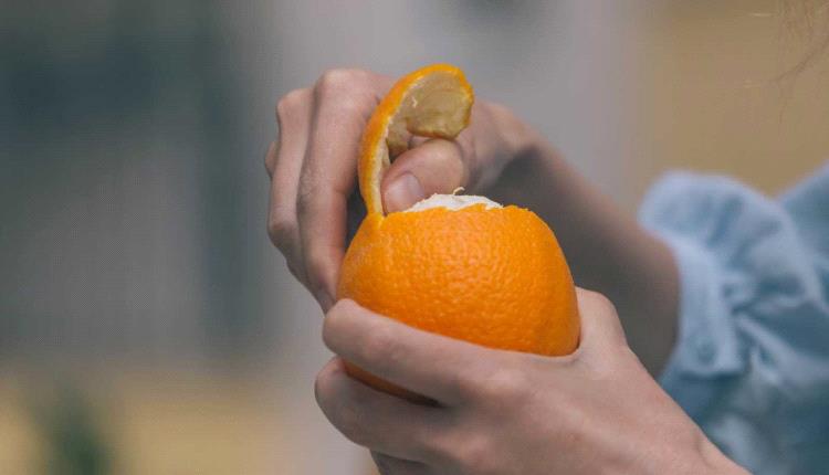 قشور الفاكهة.. كنز مغذٍّ لتعزيز الصحة ونضارة البشرة