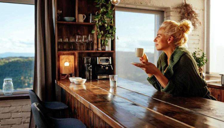 مشروبات صباحية تحافظ على صحة الغدة الدرقية..
