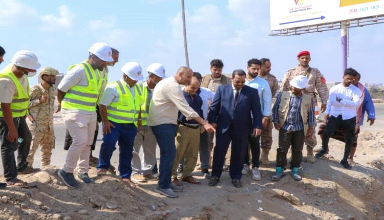 السعيدي وباخبيرة وناجي يطلعون على سير العمل في مشروع الخط الاستراتيجي للصرف الصحي بدار سعد
