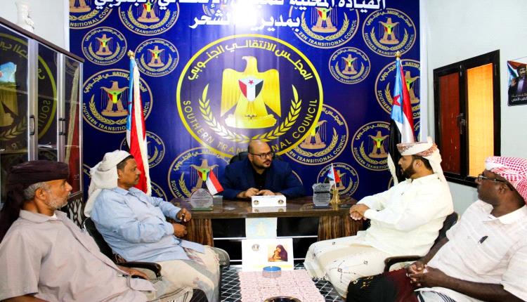 النائب الجفري يواصل نزولاته الميدانية للاطلاع على التحضيرات النهائية للمشاركة في فعالية 30 نوفمبر بسيئون