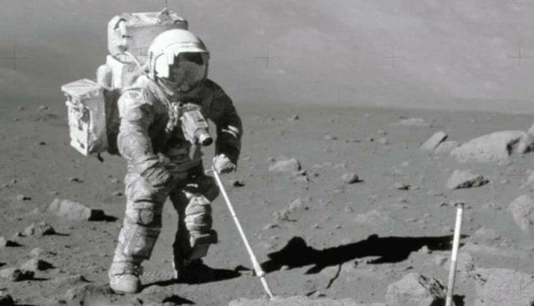 العلماء يفتحون صخرة قمرية قديمة.. فيجدون ما لم يتوقعه أحد!