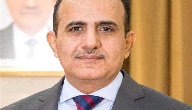 وزير الصحة يهنئ القيادة الرئاسية بذكرى الاستقلال الـ58
