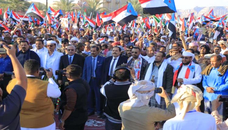 مليونية سيئون توكد تمسكها بخيار تحرير وادي حضرموت على طريق استعادة دولة الجنوب "بيان"