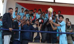 شباب العوابل بطلاً لكأس30 نوفمبر ونجوم الحصين وصيفاً
