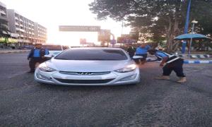 شرطة السير بالعاصمة عدن تواصل حملتها المكثفة لليوم الثاني لضبط المركبات المخالفة