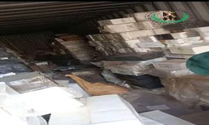 قوات الحزام الأمني بلحج تضبط مخازن لبيع وتوزيع مواد مهربة في منطقتي اللحوم والرباط