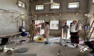 مدير عام مديرية صيرة يتفقد مشروع تأهيل وترميم مبنى نادي التلال الرياضي