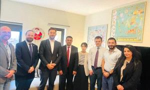 الشبكة اليمنية تناقش مع الدبلوماسيين الدوليين انتهاكات الحو/ثيين لحقوق الإنسان

