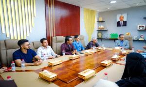 المحافظ لملس يطّلع على التحضيرات الجارية لفعاليات مهرجان عدن للشعوب والتراث