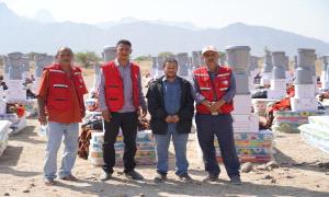 هلال الضالع يوزع مواد ايوائية للمتضررين من الأمطار في منطقة المرياح حجر بمديرية الضالع