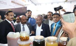 رئيس تنفيذية انتقالي شبوة يدشن مهرجان شبوة الأول للعسل