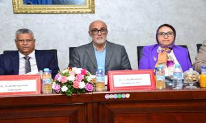 عميد كلية الإعلام بجامعة عدن يشارك في مناقشة أطروحة دكتوراه حول الحوكمة والرقابة بجامعة طنجة بالمغرب
