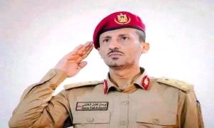 العميد أوسان العنشلي يهنئ المقدم مروان الشاعري بمناسبة نيله درجة الماجستير في العلوم العسكرية