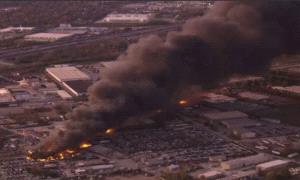 تحطم طائرة شحن عقب إقلاعها بولاية كنتاكي