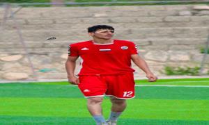 النجم أحمد مهيم… جوهرة كروية نادرة وموهبة خارقة في سماء كرة القدم اليمنية وبحاجة للرعاية والاهتمام