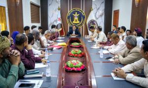 انتقالي العاصمة عدن يناقش الترتيبات والتحضيرات للاحتفاء بذكرى الاستقلال الوطني 30 نوفمبر
