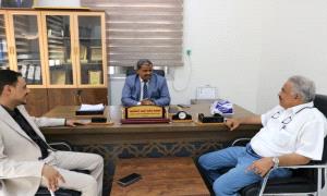 عدن:المحولي يطلع على سير العمل في مكتب التعليم الفني والتدريب المهني