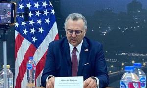 البرهان يتهم مستشار ترامب بالكذب