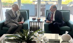 وزير الخارجية يبحث مع المفوضية الأوروبية سبل تعزيز التعاون ودعم الجهود الإنسانية والتنموية

