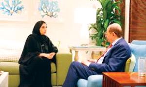 تصريح وزير الخارجية شائع الزنداني يثير ردود فعل واسعة في الأوساط السياسية والإعلامية