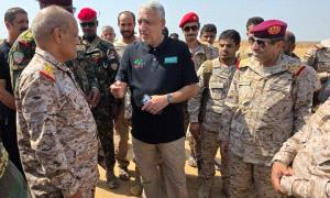 وفد عسكري رفيع يتفقد جهود مسام في تطهير ميدي من الأ.لغام