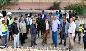 محافظ حضرموت يتفقد جسر المنورة بالمكلا ويشيد بتصاميم تجمع بين الكفاءة وسرعة التنفيذ

