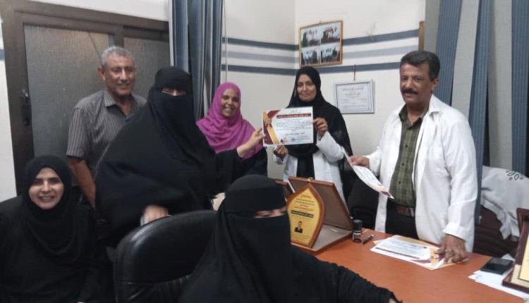 عدن:تكريم المبرزين والمشاركات والمشاركين في الحملة الوطنية الثانية للتطعيم ضد شلل الأطفال بتواهي