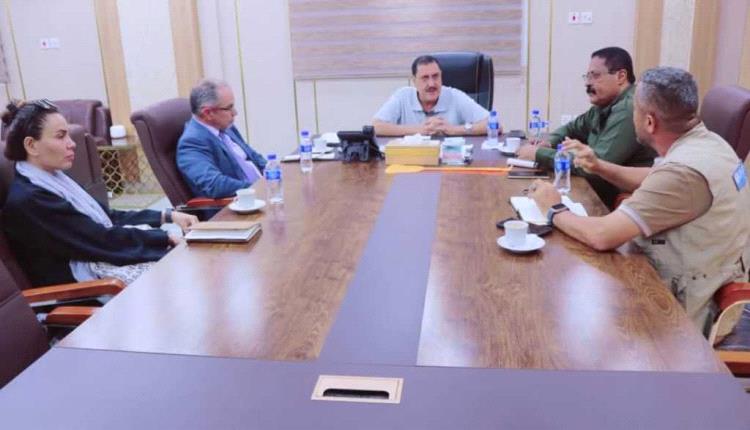 اللواء الشعيبي يبحث مع مدير مكتب الأمم المتحدة في الشرق الأوسط وشمال أفريقيا سير عمل المنظمات الدولية والإنسانية في عدن
