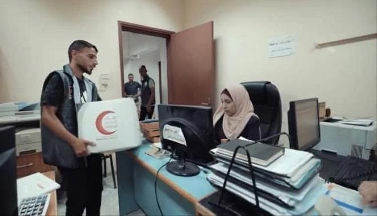 عملية «الفارس الشهم 3» الإماراتية تقدم 5943 طرداً غذائياً دعماً لغزة