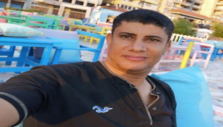 الحود : ربط رواتب الموظفين المتأخرة بـ "البطاقة الإلكترونية" يفاقم معاناتهم ويدهور كرامتهم 
