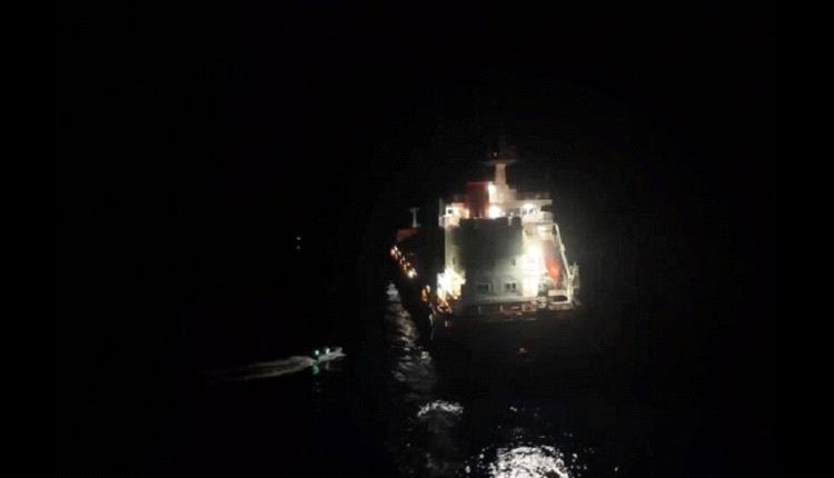 وفاة بحار هولندي متأثرًا بإصاباته في هجو،،م الحو،،ثيين على سفينة "مينرفاغرتش"
