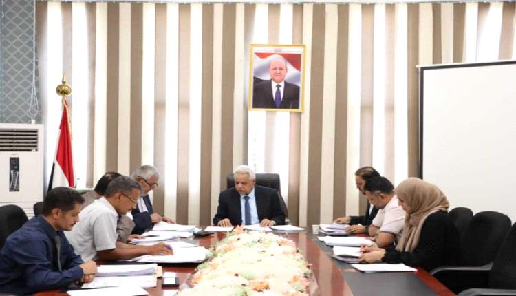 نائب وزير العدل يترأس اجتماع لجنة شؤون الموظفين لمناقشة عدد من القضايا الإدارية الهامة
