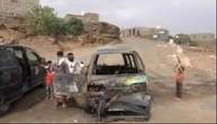 نجاة سائقين من حريقين التهما باصين في مأرب
