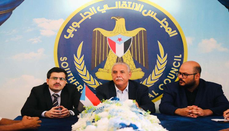 فريق التوجيه والرقابة الرئاسي يلتقي نائب وزير المياه والبيئة
