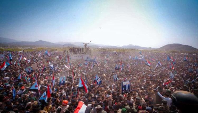 في ذكرى ثورة أكتوبر المجيدة