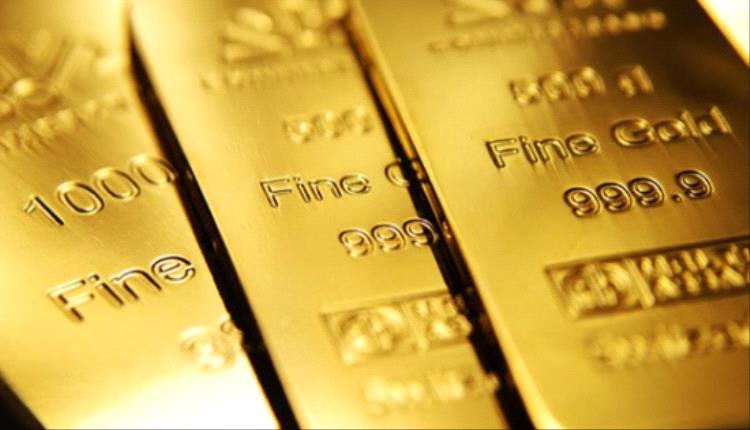 الذهب يتراجع 2% بعد تسجيل مستوى قياسي إثر تصريحات ترامب