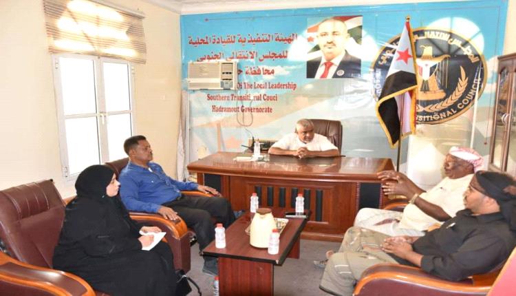 فريق التوجيه والرقابة الرئاسي يلتقي رئيس تحالف "عماد" بالمكلا