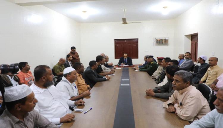 محافظ حضرموت الأستاذ مبخوت بن ماضي يرأس اجتماعًا لقيادة السلطة المحلية والمكتب التنفيذي بمديرية دوعن 
