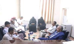 فريق التوجيه يطلع على مهام مكتب الشؤون الاجتماعية في المهرة
