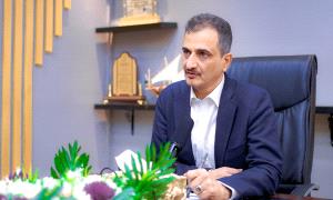 محافظ عدن يدعم مؤسسة المياه بكمية اسعافية من الوقود لتشغيل آبار المياه