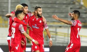 الوداد يهزم النادي المكناسي ويتصدر الدوري المغربي‎