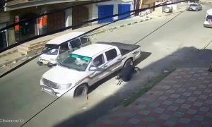 عـ.ـصابة تخـ.ـتطف طفلة وتسحل امها في صنعاء