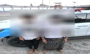 الأمن يلقي القبض على شابين بتهمة ابتزاز فتيات في البريقة