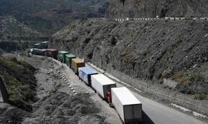 12 ق،،تيلاً مدنياً في مواجهات بين القوات الأفغانية والباكستانية
