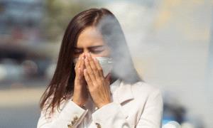 كيف يصل تلوث الهواء إلى القلب والدماغ؟