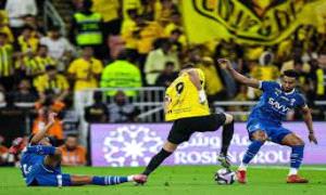الاتحاد يواجه الهلال في اختبار صعب للعودة للانتصارات في الدوري السعودي