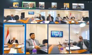 محافظ حضرموت الأستاذ مبخوت بن ماضي في اجتماع مجلس القيادة الرئاسي عبر تقنية الزوم من مديرية دوعن