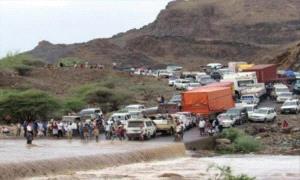 يحدث الان : سيول جارفة تتجه نحو محافظتي لحج وعدن