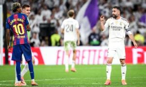 مدير حملة رئيس برشلونة: كارفخال "بلطجي ومقزز"