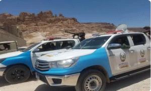 شرطة عدن تضبط متهما بتزوير محررات رسمية لسحب مبالغ مالية من احد الصرافين